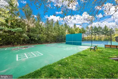 10001 Vanderbilt Circle #4, Rockville, MD 20850 - Photo 55