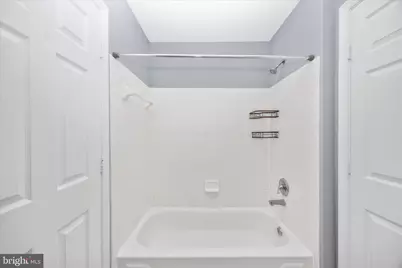 10001 Vanderbilt Circle #4, Rockville, MD 20850 - Photo 37