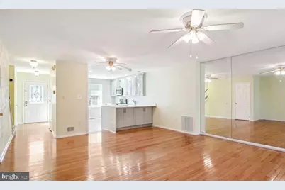 10284 Arizona Circle #65, Bethesda, MD 20817 - Photo 3