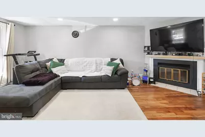 8785 Ravenglass Way, Montgomery Village, MD 20886 - Photo 9