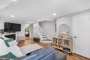 8785 Ravenglass Way, Montgomery Village, MD 20886 - Photo 3