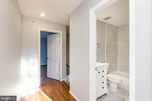 8425 Meadow Green Way, Gaithersburg, MD 20877 - Photo 23