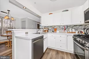 125 Timberbrook Ln, Gaithersburg, MD 20878 - Photo 11