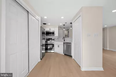 8810 Rustburg Circle, Gaithersburg, MD 20886 - Photo 13