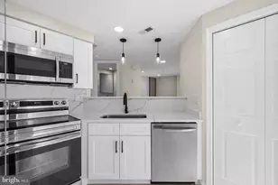 8810 Rustburg Cir, Gaithersburg, MD 20886 - Photo 17