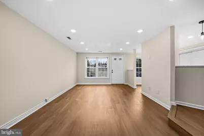 8810 Rustburg Circle, Gaithersburg, MD 20886 - Photo 11