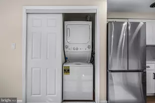 8810 Rustburg Cir, Gaithersburg, MD 20886 - Photo 21