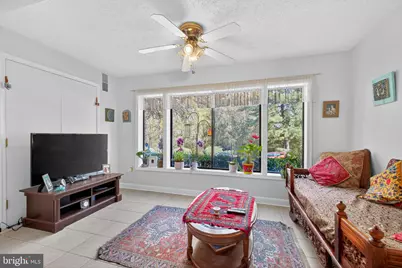 910 Windbrooke Drive #910, Gaithersburg, MD 20879 - Photo 11