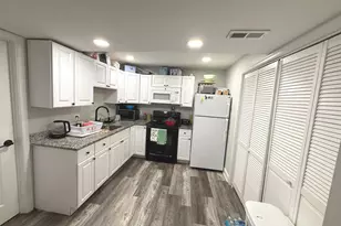 14011 Eagle Ct, Rockville, MD 20853 - Photo 11