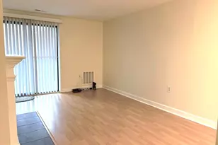 18120 Chalet Dr, Germantown, MD 20874 - Photo 3