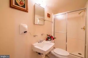 4709 Iris Pl, Rockville, MD 20853 - Photo 39