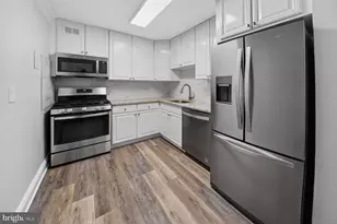 4977 Battery Ln, Bethesda, MD 20814 - Photo 7