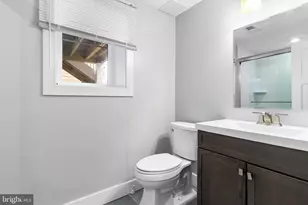 7516 Glenriddle Rd, Bethesda, MD 20817 - Photo 41