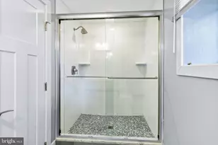 7516 Glenriddle Rd, Bethesda, MD 20817 - Photo 45