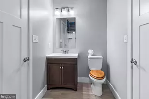 7516 Glenriddle Rd, Bethesda, MD 20817 - Photo 25