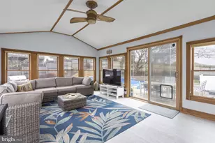 17235 Sandy Knoll Dr, Olney, MD 20832 - Photo 21