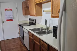 503 Palmtree Dr, Gaithersburg, MD 20878 - Photo 3