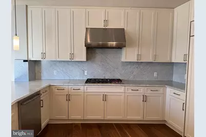 8121 River Road #424, Bethesda, MD 20817 - Photo 15