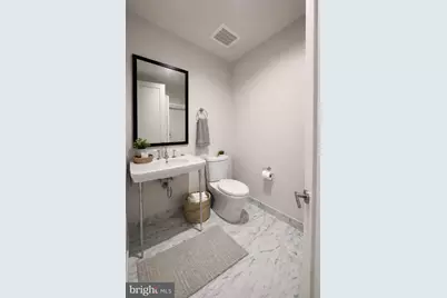 8121 River Road #424, Bethesda, MD 20817 - Photo 5