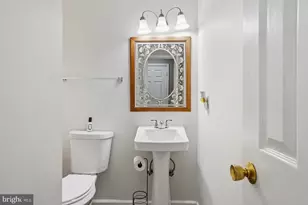 4 Leatherbark Ct, Germantown, MD 20874 - Photo 25