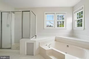 4 Leatherbark Ct, Germantown, MD 20874 - Photo 31