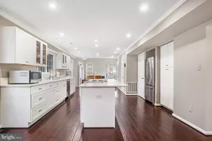 4 Leatherbark Ct, Germantown, MD 20874 - Photo 13