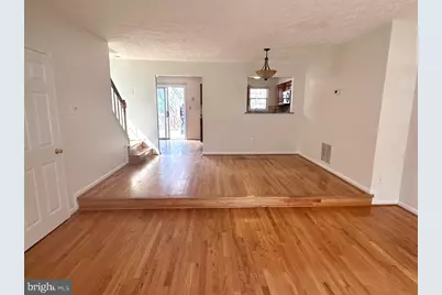 898 Bayridge Drive, Gaithersburg, MD 20878 - Photo 3