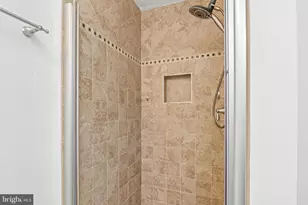 12002 Cherry Blossom Pl, Gaithersburg, MD 20878 - Photo 21