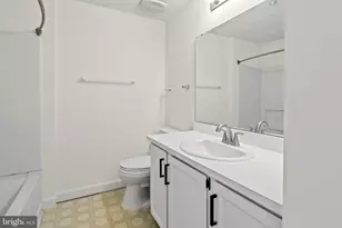 12002 Cherry Blossom Pl, Gaithersburg, MD 20878 - Photo 15