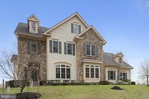 17519 Hidden Garden Ln, Ashton, MD 20861 - Photo 1