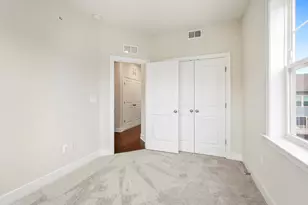 114 Dickenson Dr, Gaithersburg, MD 20878 - Photo 19