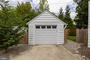 107 Grafton St, Chevy Chase, MD 20815 - Photo 43