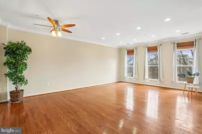 723 Main Street #723-B, Gaithersburg, MD 20878 - Photo 7