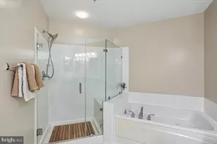 723 Main St, Gaithersburg, MD 20878 - Photo 21