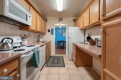 9701 Fields Road #1604, Gaithersburg, MD 20878 - Photo 5