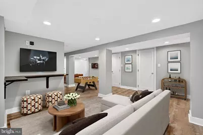 7903 Woodbury Drive, Silver Spring, MD 20910 - Photo 15