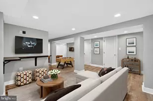 7903 Woodbury Dr, Silver Spring, MD 20910 - Photo 15