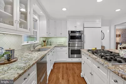 10206 Kensington Parkway, Kensington, MD 20895 - Photo 17