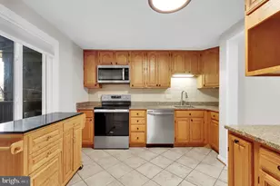 19103 Capehart Dr, Montgomery Village, MD 20886 - Photo 5