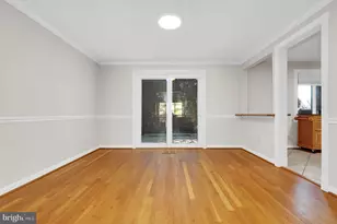 19103 Capehart Dr, Montgomery Village, MD 20886 - Photo 9