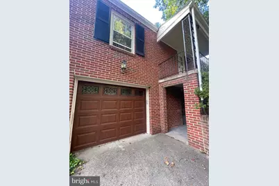 5528 Warwick Place, Chevy Chase, MD 20815 - Photo 3