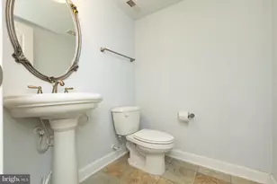 336 Grand St, Gaithersburg, MD 20878 - Photo 9