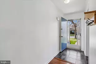 4423 Renn St, Rockville, MD 20853 - Photo 5