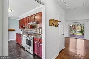 4423 Renn St, Rockville, MD 20853 - Photo 17