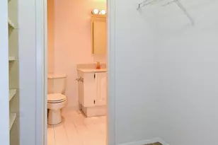 5225 Pooks Hill Rd, Bethesda, MD 20814 - Photo 11