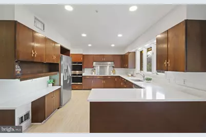 6204 Clearwood Road, Bethesda, MD 20817 - Photo 19