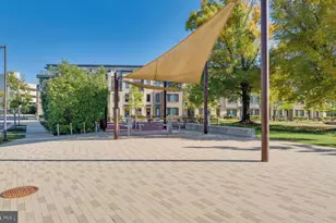 6738 Eames Wy, Bethesda, MD 20817 - Photo 31