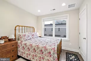 6738 Eames Wy, Bethesda, MD 20817 - Photo 17