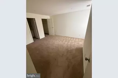 18520 Boysenberry Drive #230, Gaithersburg, MD 20879 - Photo 5