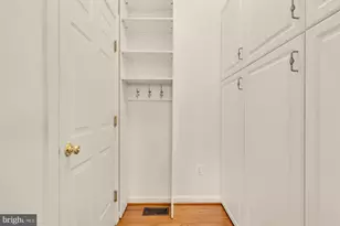 21523 Fox Field Cir, Germantown, MD 20876 - Photo 35